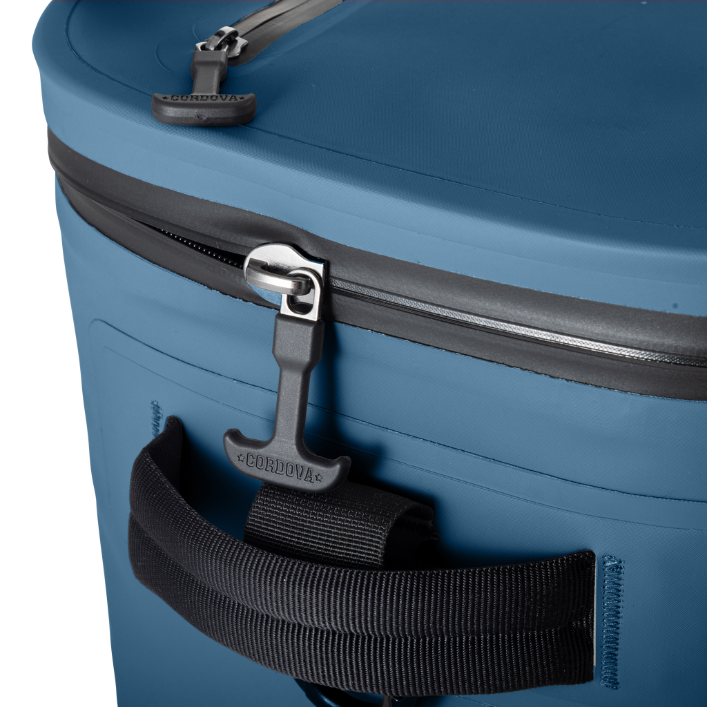 Backcountry Class™ Daypack Cooler Bag